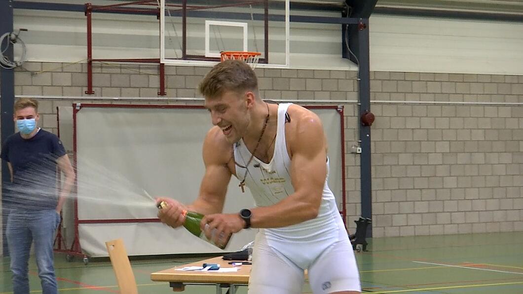 PXL'er Ward Lemmelijn kroont zich tot wereldkampioen indoorroeien TV