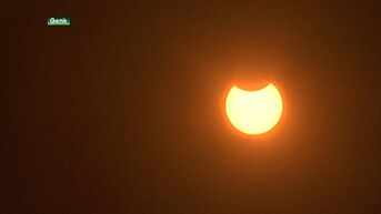 Cosmodrome in Genk laat mensen meegenieten van zonsverduistering