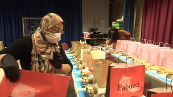 Beringse interculturele raad deelt kerstmaaltijden uit