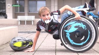 10-jarige Hasselaar is enige rolstoelstunter van het land