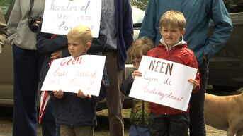 Protest tegen leidingstraat op Pukkelpopweide en natuurgebied Gerhagen