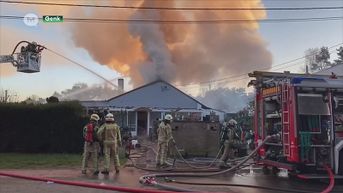 Uitslaande brand verwoest huis in Genk