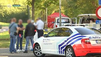 Buurt Salvator ziekenhuis afgesloten voor reconstructie moord Hasselaar