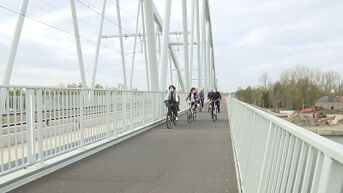 Nieuwe fietsbrug over Albertkanaal in Kuringen geopend