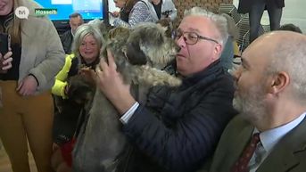 Prins Laurent bezoekt PXL op dag dat studenten hond mee naar de les nemen