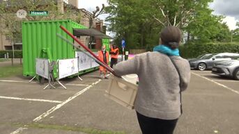 Hasselt bestrijdt sluikstorten met een mobiel recyclagepark