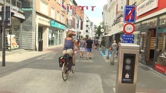 Ondanks verbod toch veel fietsers in Hasseltse winkelstraten