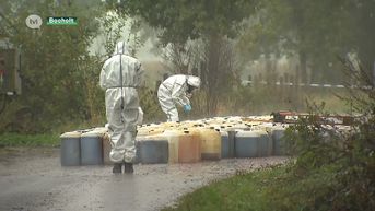 436 drugsvaten gedumpt op de weg in Bocholt
