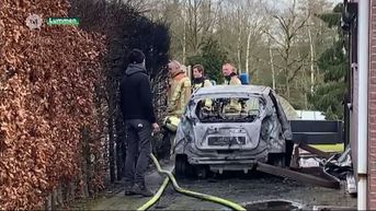 Wagen brandt volledig uit in Lummen