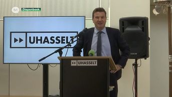 Rector UHasselt eist master geneeskunde, burgerlijk of bio-ingenieur om gat door vier nieuwe richtingen dicht te fietsen