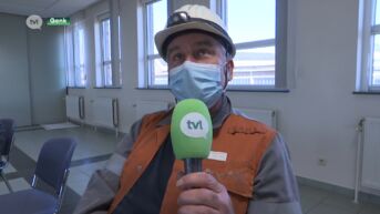 Staalbedrijf Aperam in Genk is begonnen met prikken op de werkvloer