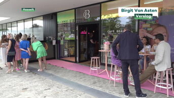 Limburgse ondernemers komen met kleurrijke make-up collectie die je ook tegen de zon beschermt
