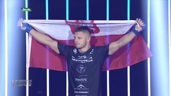 Artur Szczepaniak wint tweede kamp in KSW en is klaar voor titelgevecht