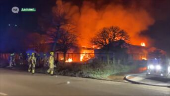 Zware brand verwoest bedrijfsloods in Lommel