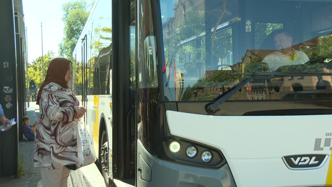 De Lijn Bus Cuts: Impact on School Bus Routes in Limburg and West Flanders