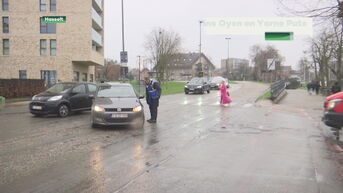 Tientallen chauffeurs beboet omdat ze zich niet aan nieuwe verkeersregels Hasseltse Vilderstraat houden