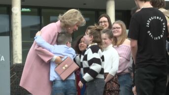 Koningin Mathilde vereert psychiatrisch ziekenhuis van Munsterbilzen met bezoek