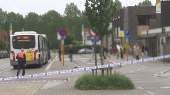 Tiener neergestoken aan Lummense schoolpoort