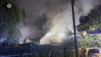 Houten huis in Zutendaal brandt uit