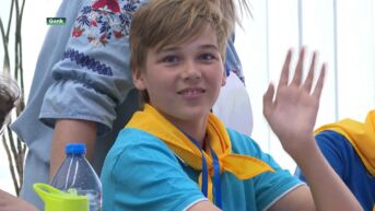 Oekraïense kinderen leren Nederlands aan de zomerschool in Genk