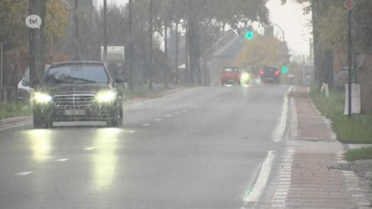 Gemeentebestuur Diepenbeek klaagt al langer over gevaarlijke situatie op Steenweg