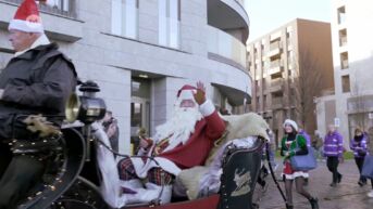 Kerstman aangekomen in kersthuis Winterland Hasselt