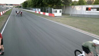 Elias Renard fietst 24 uur lang op Circuit Zolder voor Kids4Kids