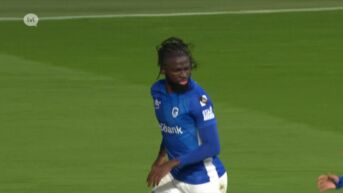 Genk-spits Tolu Arokodare wint de Ebbenhouten Schoen