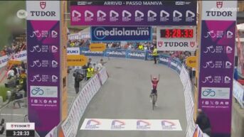 Wellenaar Jarno Widar maakt statement en wint zware bergrit in Giro Next Gen
