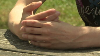 Mantelzorgers die nog op de schoolbanken zitten verdienen ondersteuning