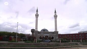 Homans erkent geen moskeeën meer