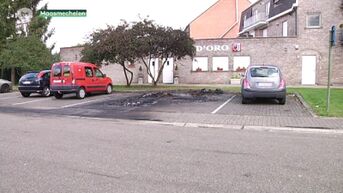 Twee wagens in brand gestoken in Maasmechelen