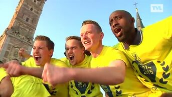 STVV kampioen: Feest op de spelersbus