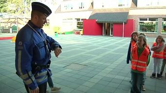 Politie test of Lummense schoolkinderen klaar zijn voor het verkeer