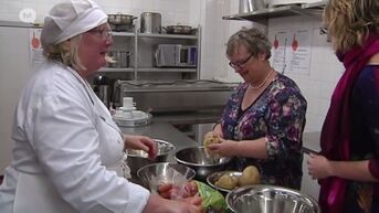 Oma's koken voor blokkende studenten in Genk