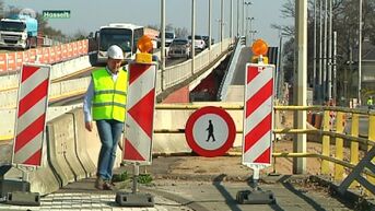 Werken aan Philipsbrug opnieuw stilgelegd na verhoogde asbestmetingen