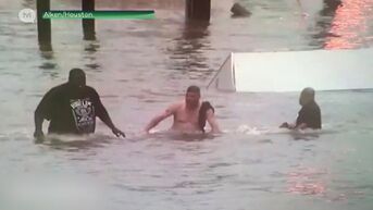 Alkense mama ingesloten door overstroming in Texas