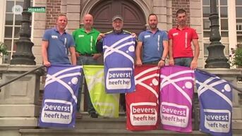 'Beverst Heeft Het' hangt vlaggen op aan stadhuis Hasselt
