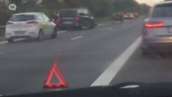 Lange file op E313 in Diepenbeek door ongeval met 5 wagens