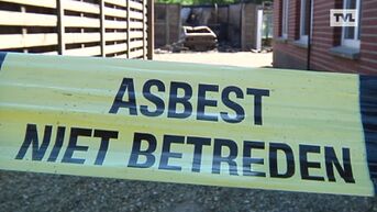 Specialisten ruimen asbest na brand in Bocholt
