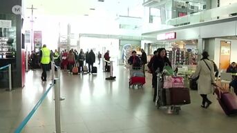 Limburgers trekken vakantie-uittocht op gang in luchthaven Luik