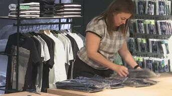 Bilzerse kledingwinkel opent nieuwe zaak ondanks moordende online concurrentie