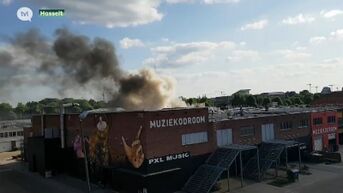 Brand met enorme rookwolk in Muziekodroom in Hasselt