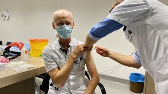 AZ Vesalius in Tongeren start met vaccinatie ziekenhuispersoneel
