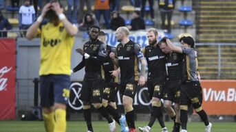 STVV stunt met knappe overwinning bij leider Union