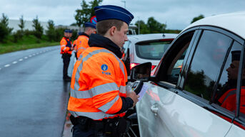 Politie Bilzen-Hoeselt-Riemst betrapt bestuurders op bezit van drugs en vuurwerk