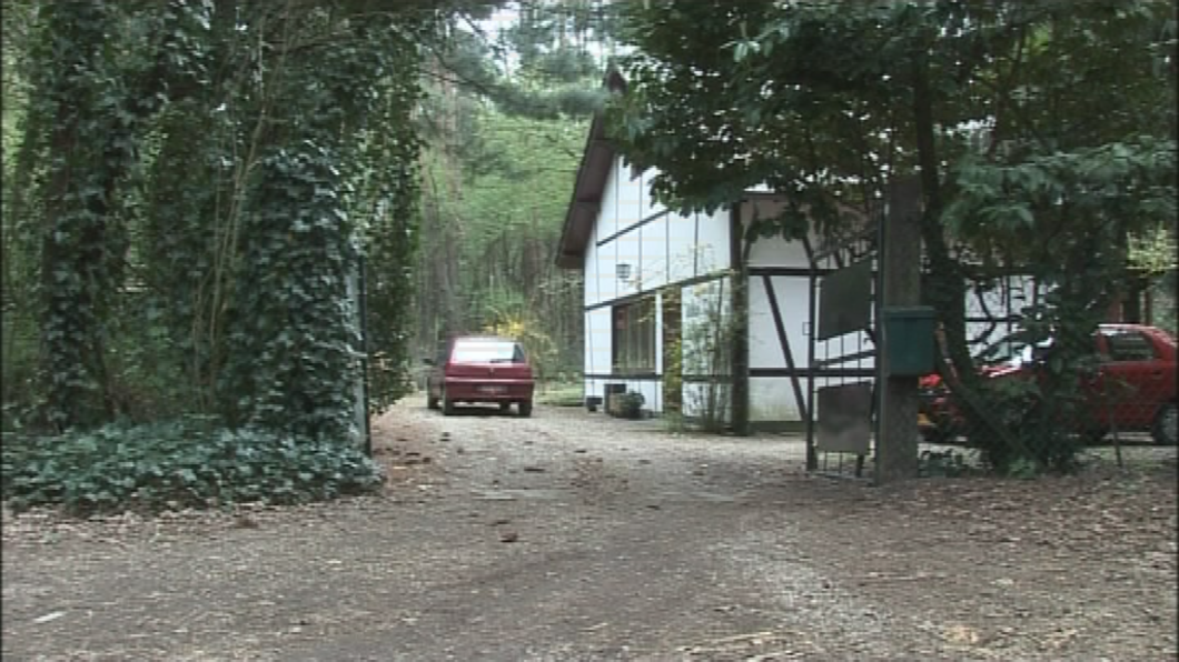 Jeroen Brouwers Schenkt Zijn Huis Aan Gemeente Zutendaal Tv Limburg