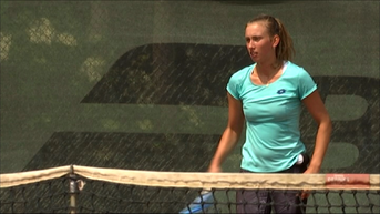 Elise Mertens verliest van Strycova op Wimbledon